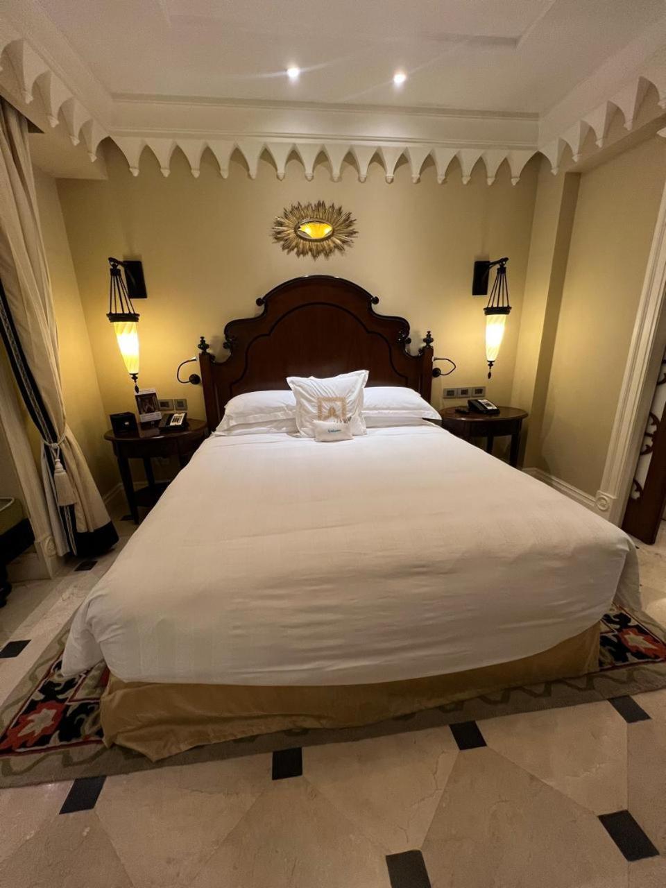 Hotel Itc Grand Bharat, A Luxury Collection Retreat, Gurgaon, New Delhi Capital Region Extérieur photo